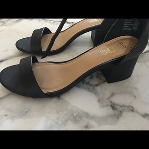 brash black heels